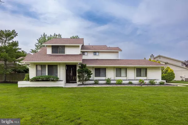 23 FAIRHAVEN DR, Cherry Hill, NJ 08003