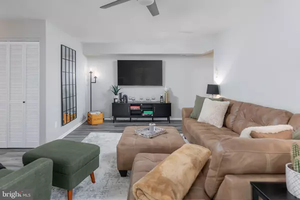 Turnersville, NJ 08012,7 JOHN HANCOCK BLDG