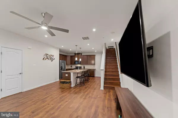 Owings Mills, MD 21117,4524 REANEY LN #485