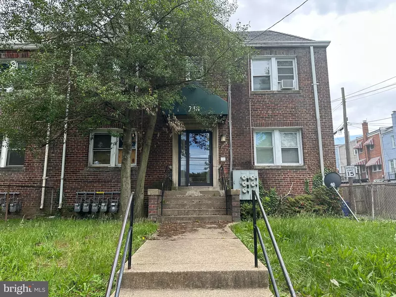 248 HAMILTON NW, Washington, DC 20011