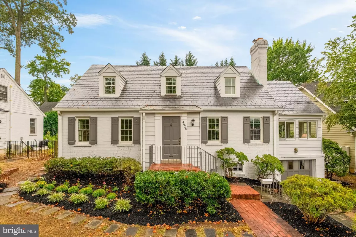 Bethesda, MD 20814,4628 N CHELSEA LN