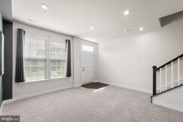 Frederick, MD 21703,5278 BLACK LOCUST DR