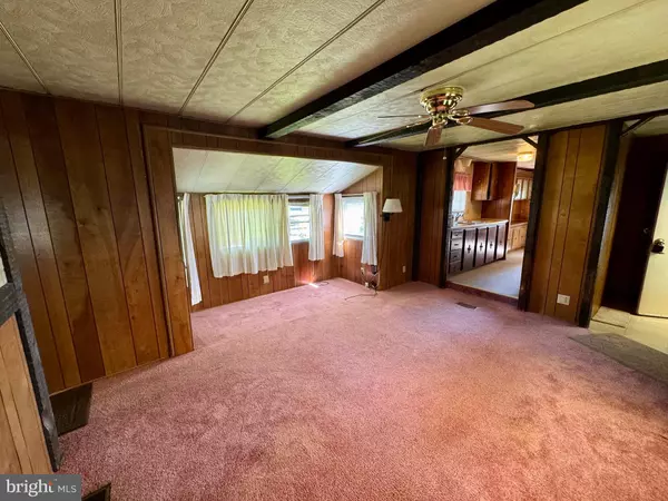 Carlisle, PA 17015,76 MALIBU BLVD