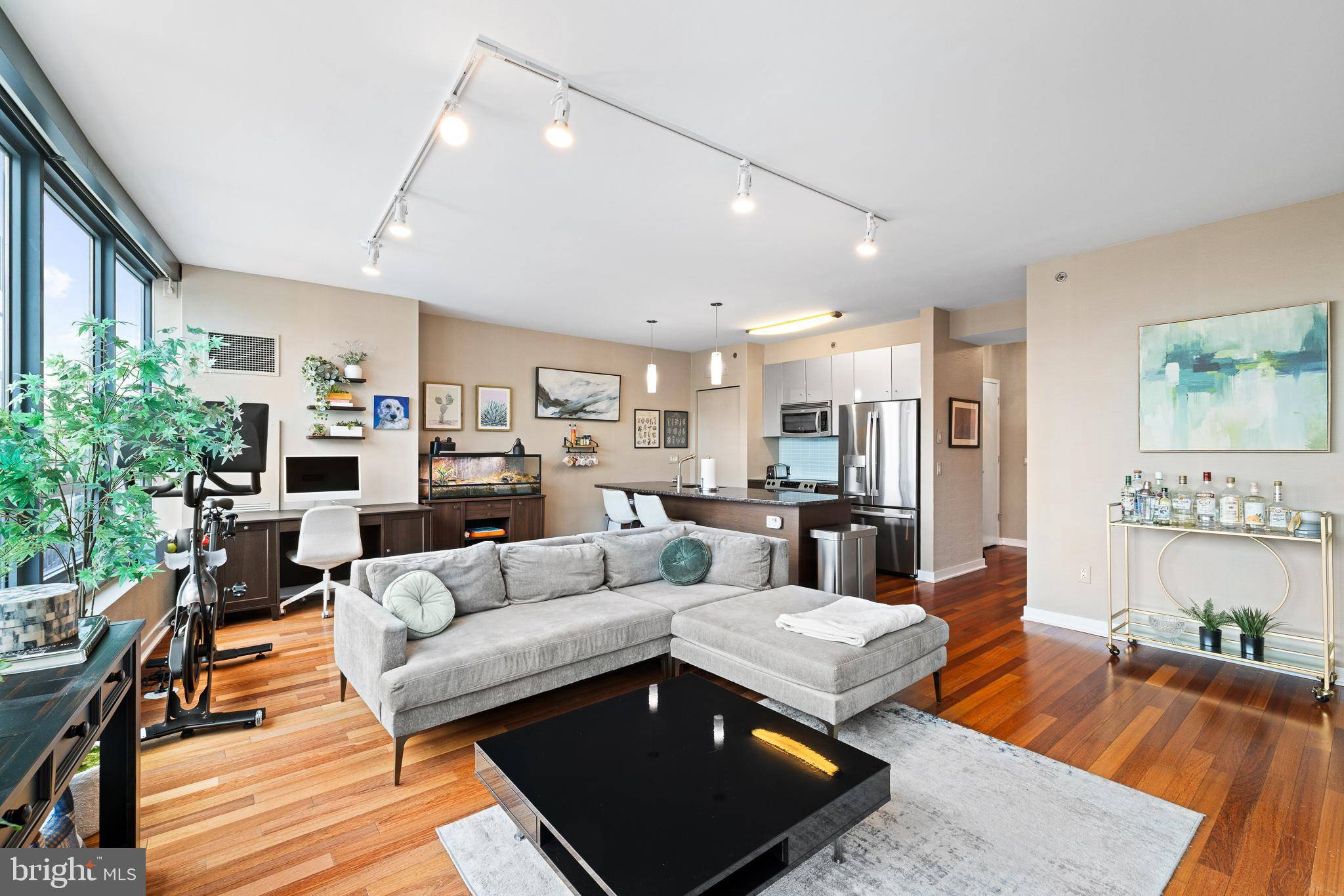 Philadelphia, PA 19103,2101 MARKET ST #1104