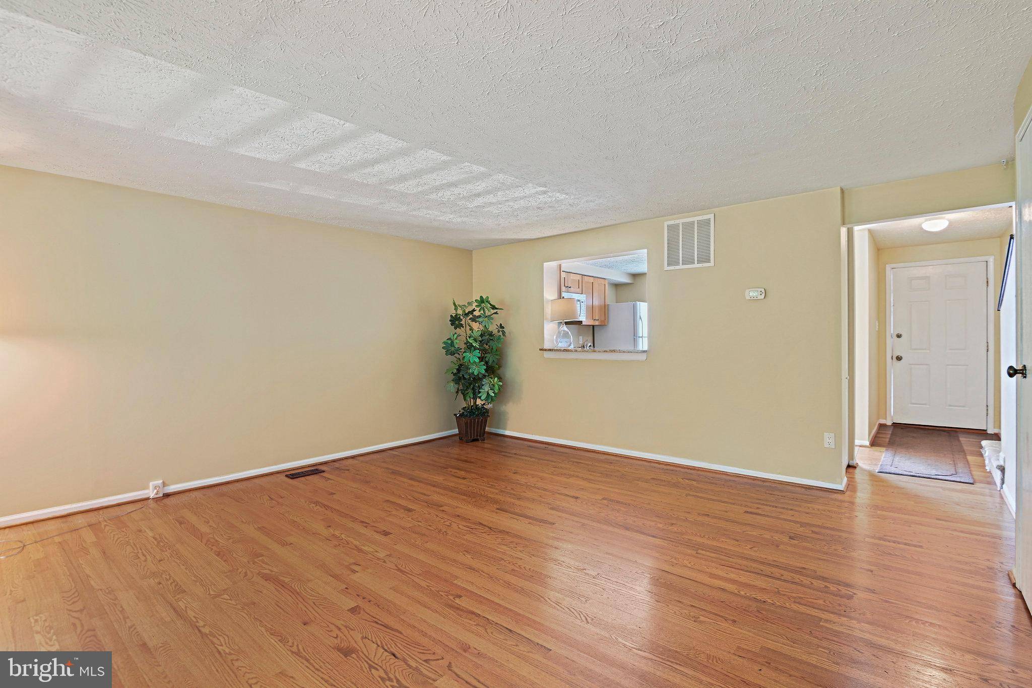 Reston, VA 20191,11050 GRANBY CT