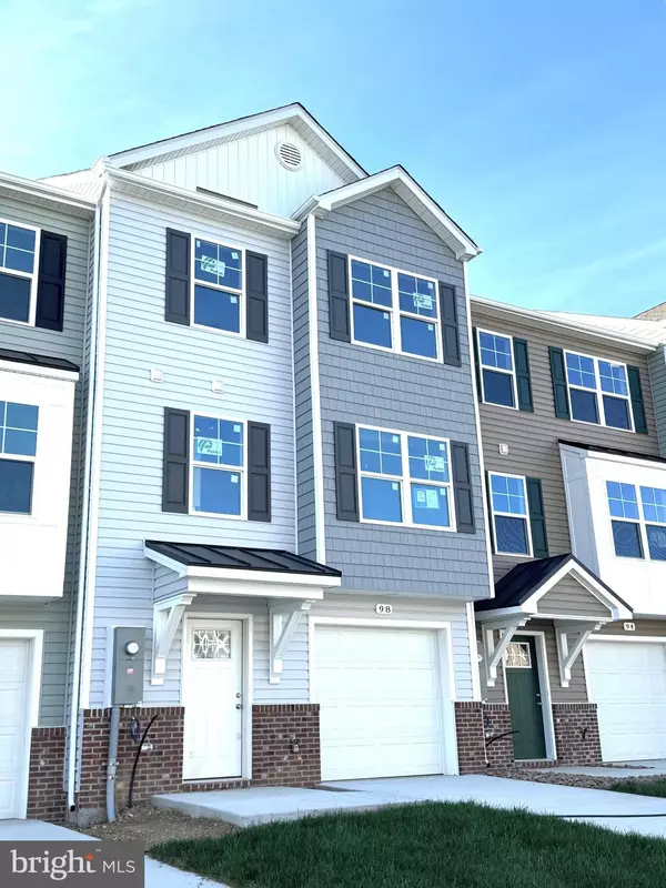 Martinsburg, WV 25405,98 MOSES DR