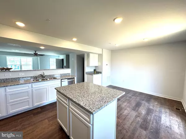 Martinsburg, WV 25405,98 MOSES DR