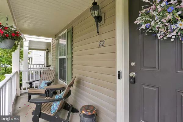 Elverson, PA 19520,82 W MAIN ST