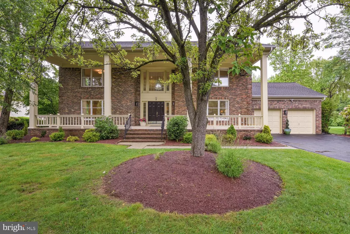 Princeton Junction, NJ 08550,9 LE PARC DR