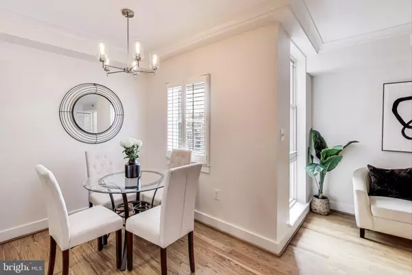 Washington, DC 20002,2615 4TH ST NE #202