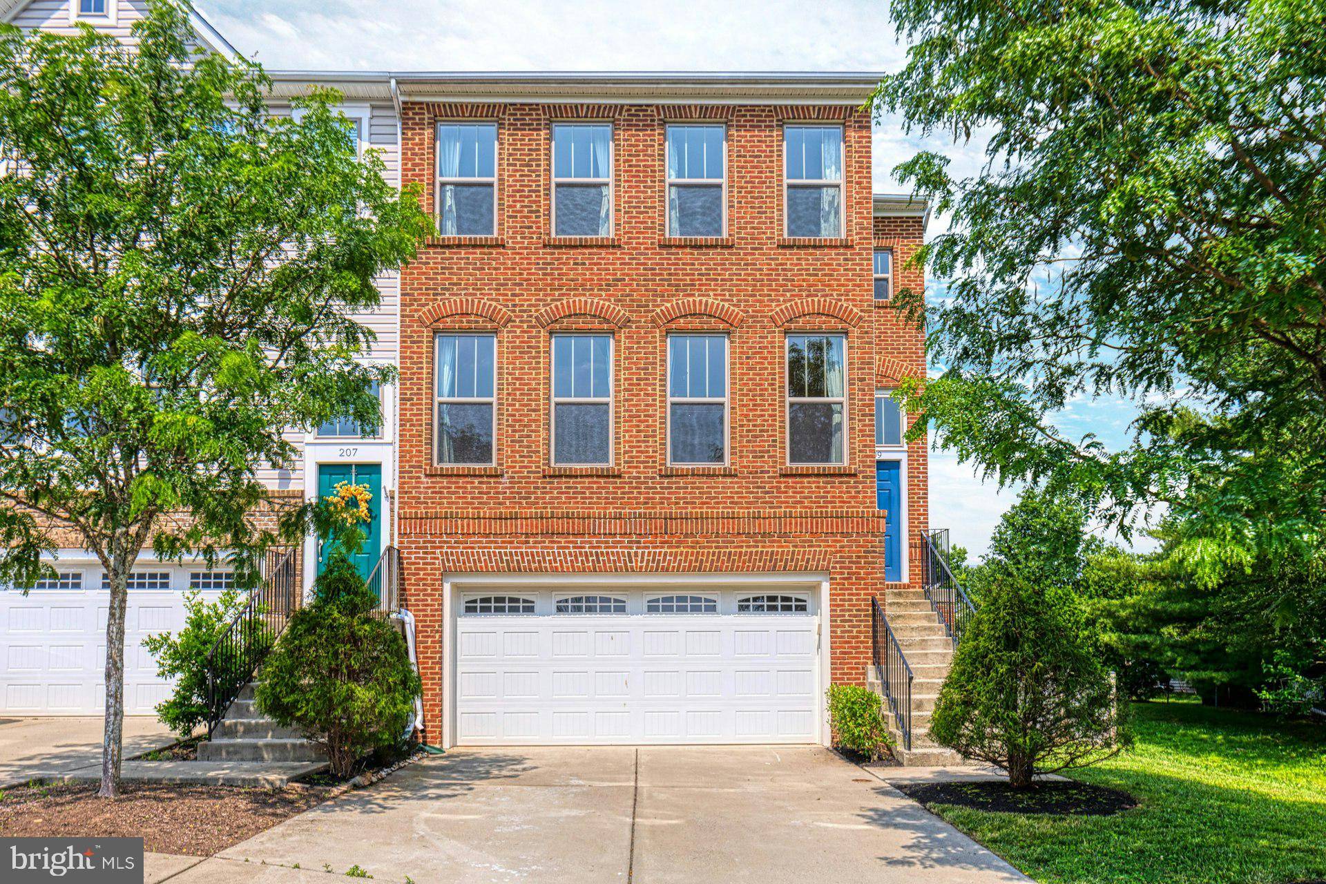 209 NATURAL TER SW, Leesburg, VA 20175