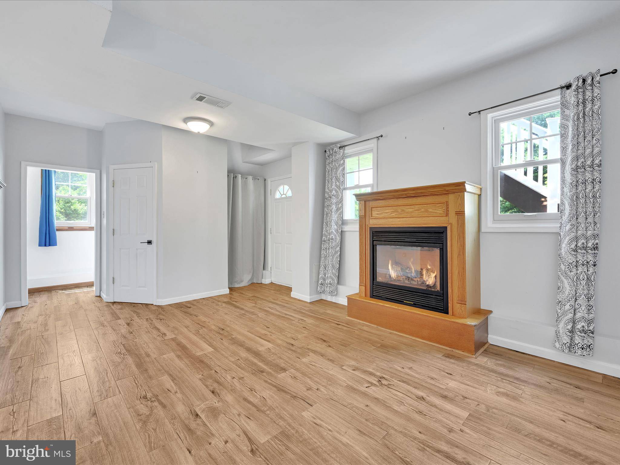 Glenmoore, PA 19343,41 ELM LN