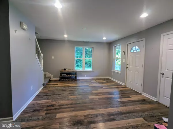 Pennsville, NJ 08070,315 FORT MOTT RD