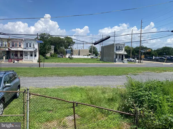 Camden, NJ 08102,937 KIMBER ST
