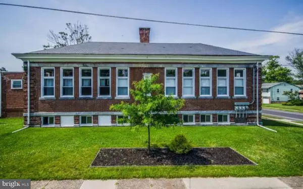 Pennsauken, NJ 08109,6136 MAGNOLIA AVE