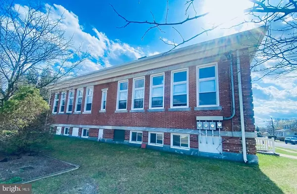 Pennsauken, NJ 08109,6136 MAGNOLIA AVE