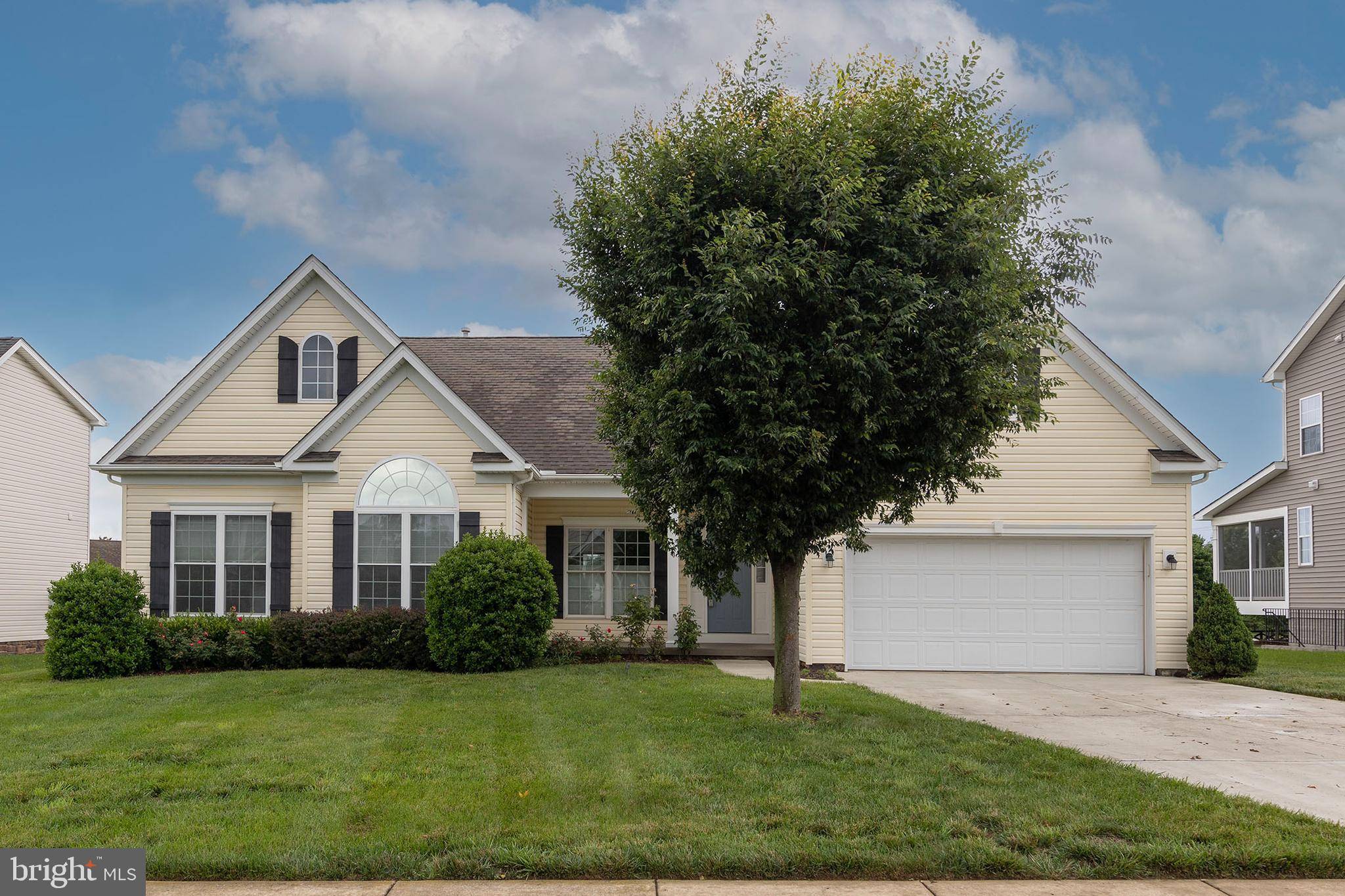 102 ABRAMS POINTE BLVD, Winchester, VA 22602