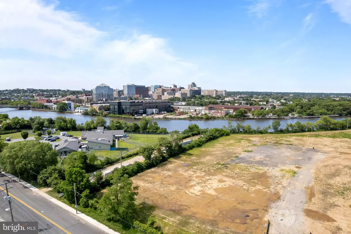 Wilmington, DE 19801,731 A ST