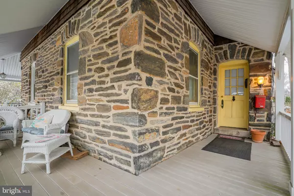Narberth, PA 19072,122 MERION AVE