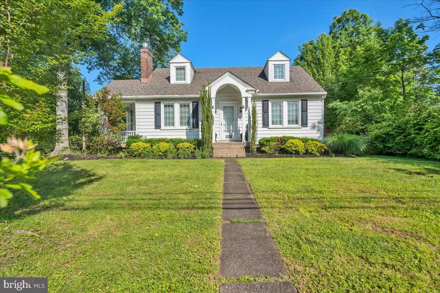 802 E PROSPECT AVE, North Wales, PA 19454