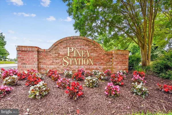 Odenton, MD 21113,931 DEERBERRY CT