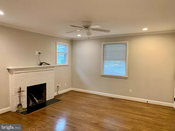 Arlington, VA 22201,3528 14TH ST N