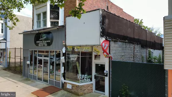 Vineland, NJ 08360,513-1/2 E LANDIS AVE