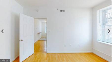 Baltimore, MD 21217,307 DOLPHIN ST #1F
