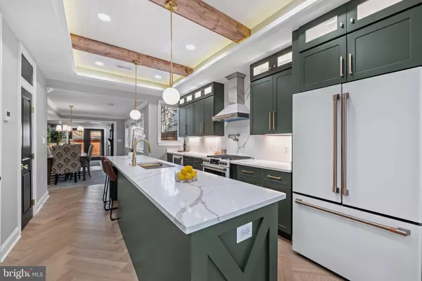 422 11TH ST SE, Washington, DC 20003