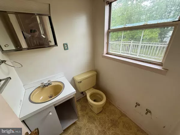 Hanover, MD 21076,6473 ANDERSON AVE NE