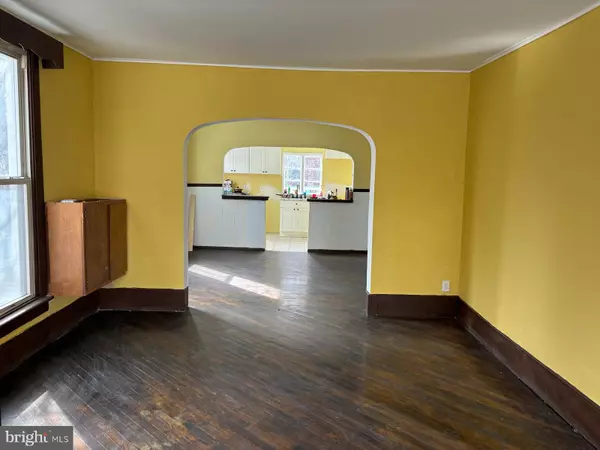 Shamokin, PA 17872,140 E SUNBURY ST
