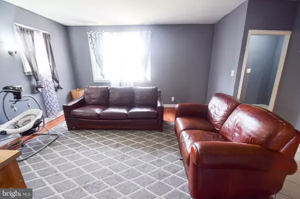 Baltimore, MD 21215,3820 DOLFIELD AVE