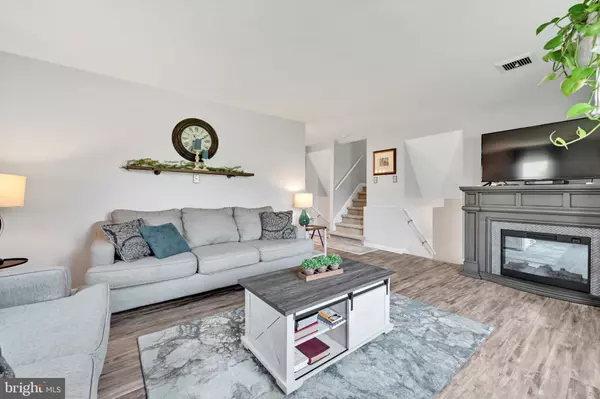 Ephrata, PA 17522,731 S STATE ST