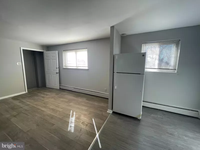 4818 UNRUH AVE, Philadelphia, PA 19135