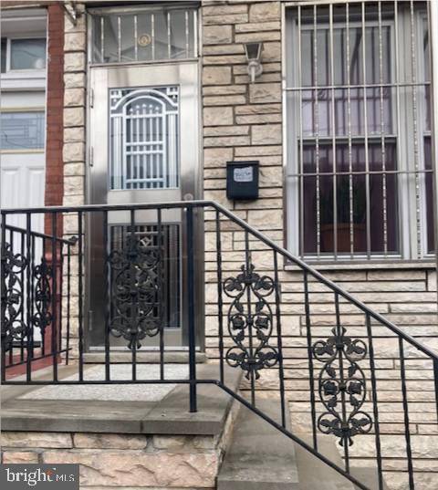733 JACKSON ST, Philadelphia, PA 19148