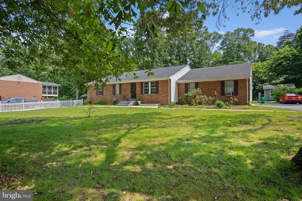 Suitland, MD 20746,6715 MCKELDIN DR