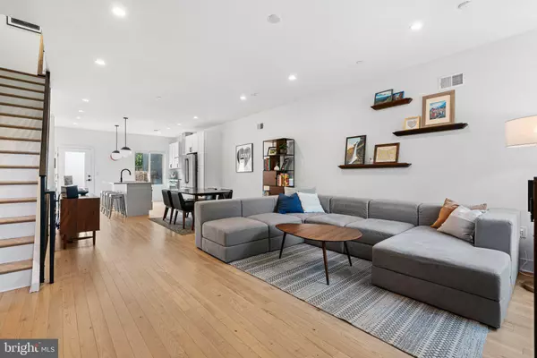 Philadelphia, PA 19125,2206 E FLETCHER ST