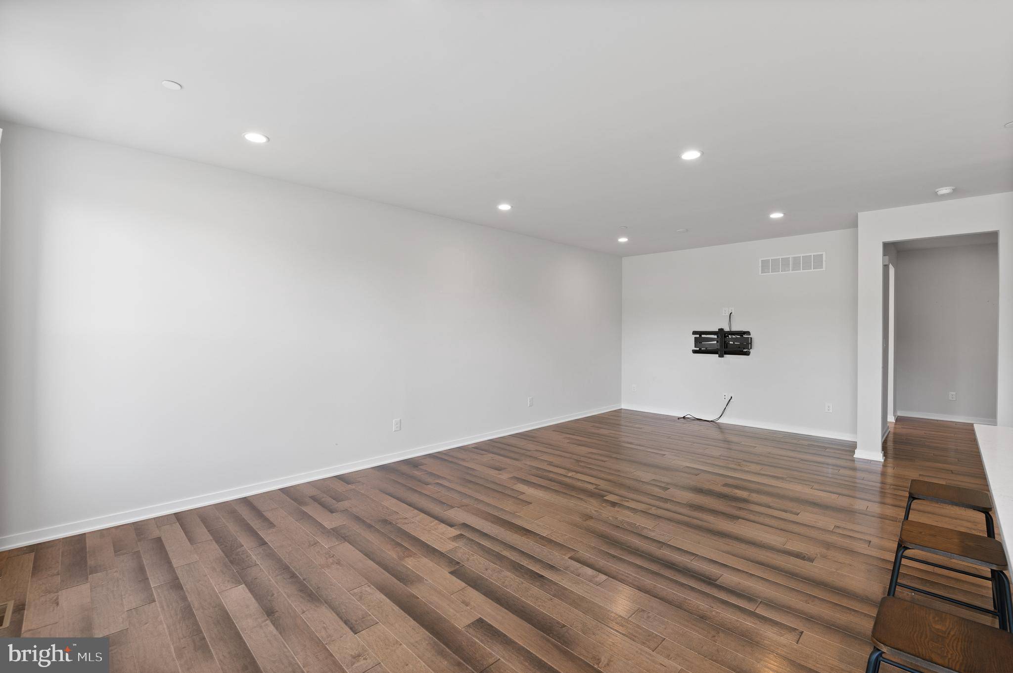 Media, PA 19063,203 SEGEL DRIVE
