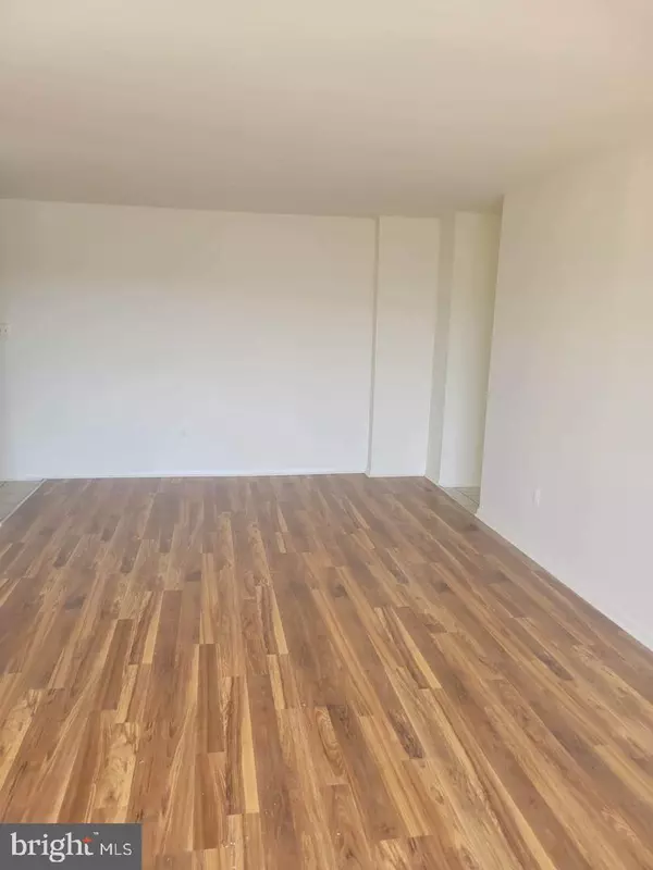 Silver Spring, MD 20903,8830 PINEY BRANCH RD #812
