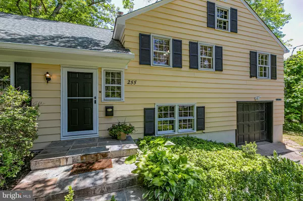 Princeton, NJ 08540,255 STATE RD