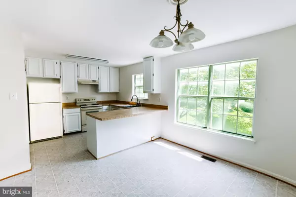Burke, VA 22015,10256 QUIET POND TER