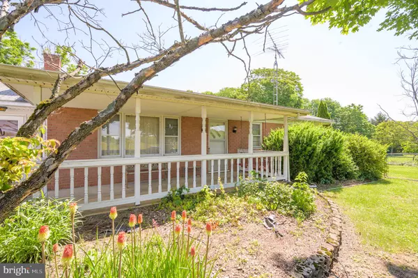 Shepherdstown, WV 25443,838 BILLMYER MILL ROAD