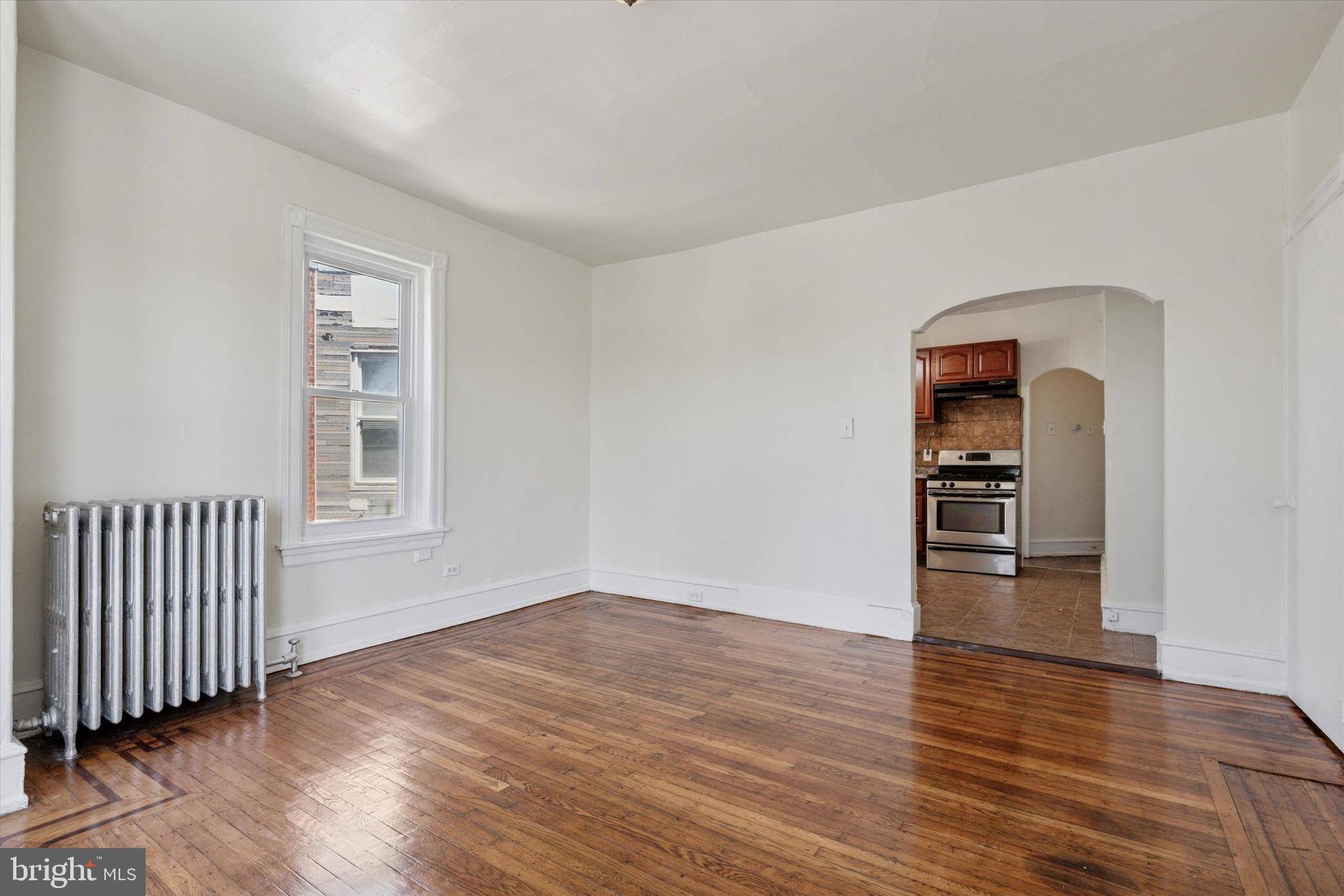 Philadelphia, PA 19141,903 W DUNCANNON AVE