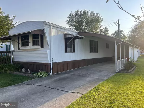 Pennsville, NJ 08070,226 PIN OAK DR.