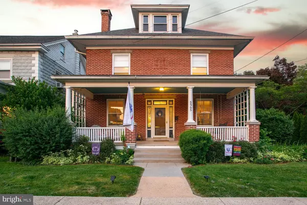 East Petersburg, PA 17520,5965 PINE ST
