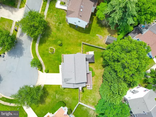 Landover, MD 20785,722 CARLOUGH ST