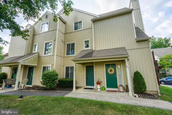 166 WOODLAKE DR, Marlton, NJ 08053