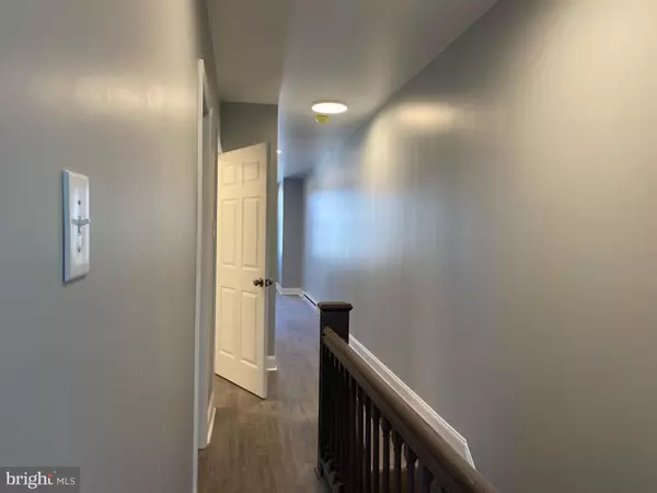 Philadelphia, PA 19133,1223 W SILVER ST #2