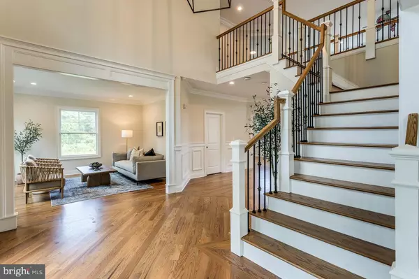 Monroe Twp, NJ 08831,9 GREGORY CT