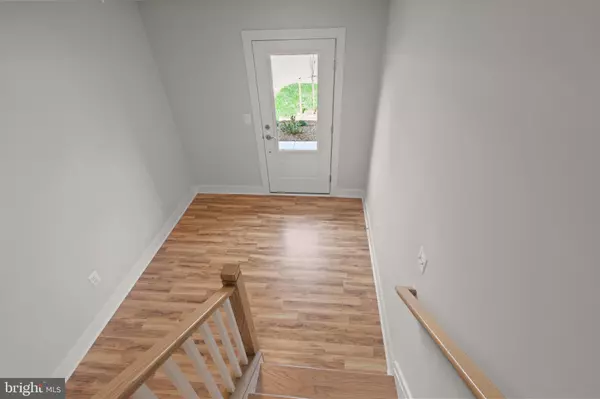 Manassas, VA 20110,10512 HINTON WAY